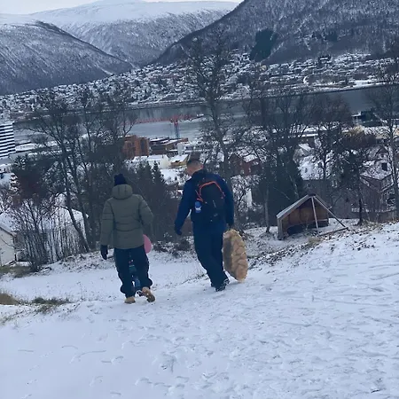 Spacious 3br - Sleeps 6 - Prime Locatation *