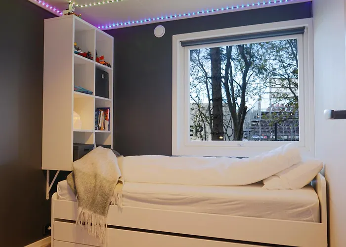 Spacious 3br - Sleeps 6 - Prime Locatation 特罗姆瑟