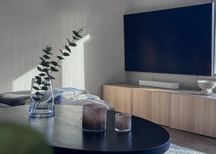 Spacious 3br - Sleeps 6 - Prime Locatation * 特罗姆瑟